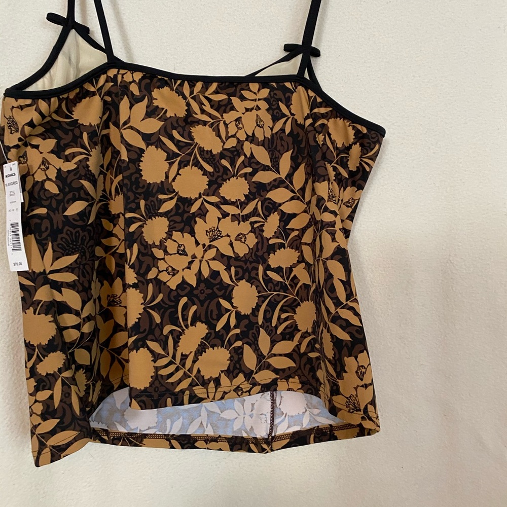 Tankini - Picture 2 of 6